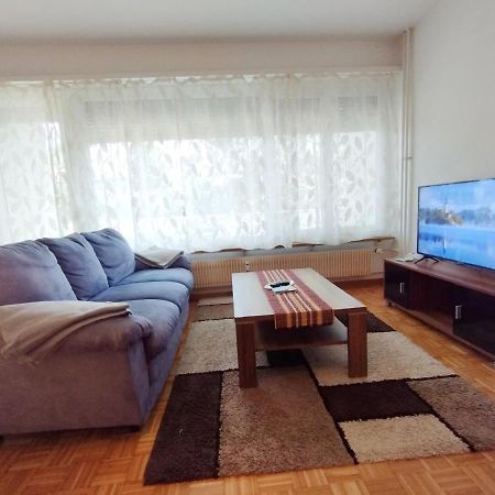 Studio, 4-7 Mins To Bern Main Station By Train Appartamento Esterno foto
