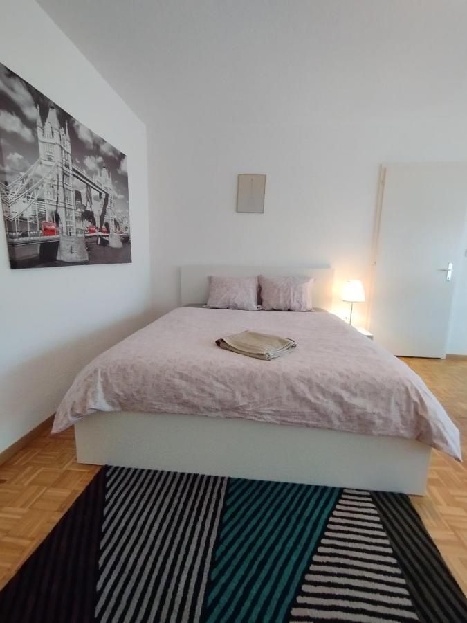 Studio, 4-7 Mins To Bern Main Station By Train Appartamento Esterno foto